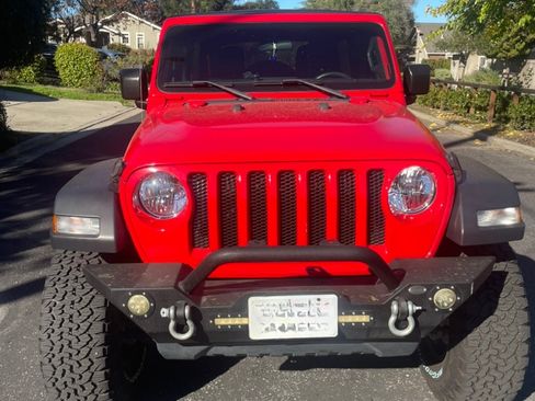 Used 2018 Jeep Wrangler Unlimited Sport S image 1