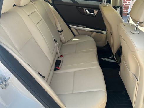 Used 2014 Mercedes-Benz GLK 350 4MATIC image 8