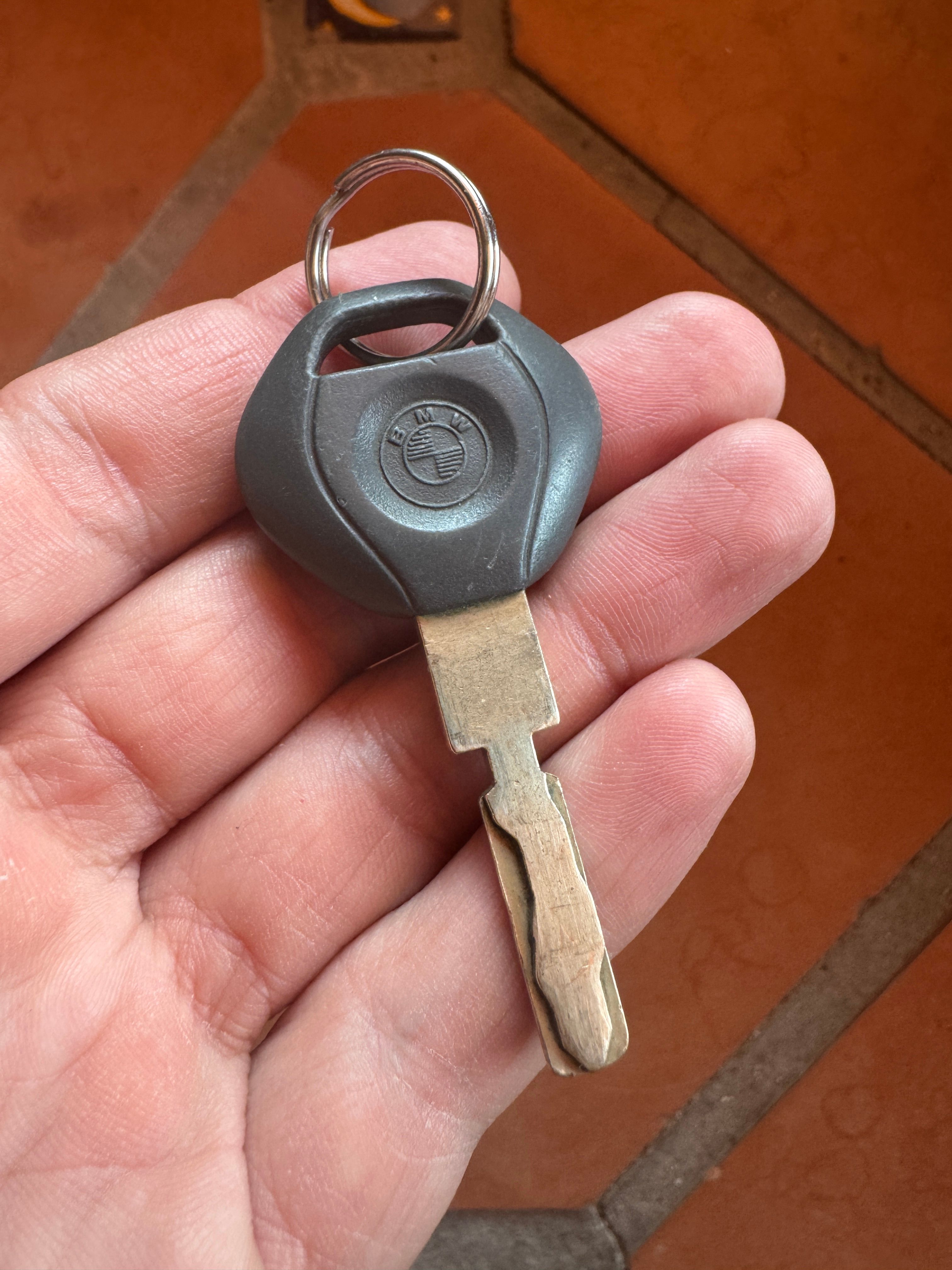 Used 1998 BMW Z3 2.8 RWD image 19