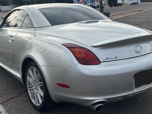 Used 2004 Lexus SC 430 Convertible image 6