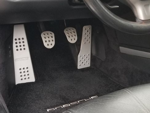 Used 2006 Porsche Cayman S image 27