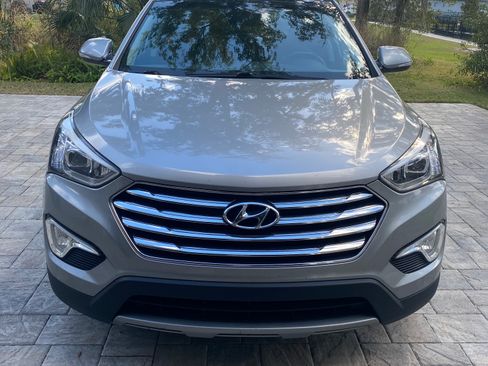 Used 2016 Hyundai Santa Fe SE w/ Option Group 03 image 2