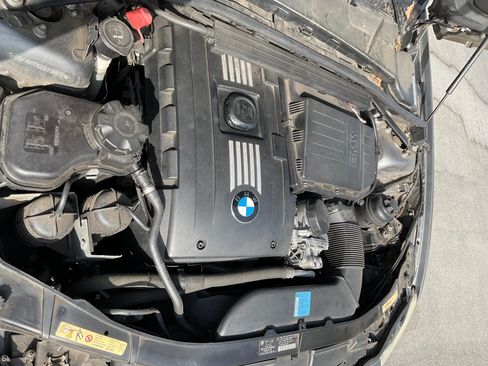 Used 2009 BMW 335i Sedan image 4