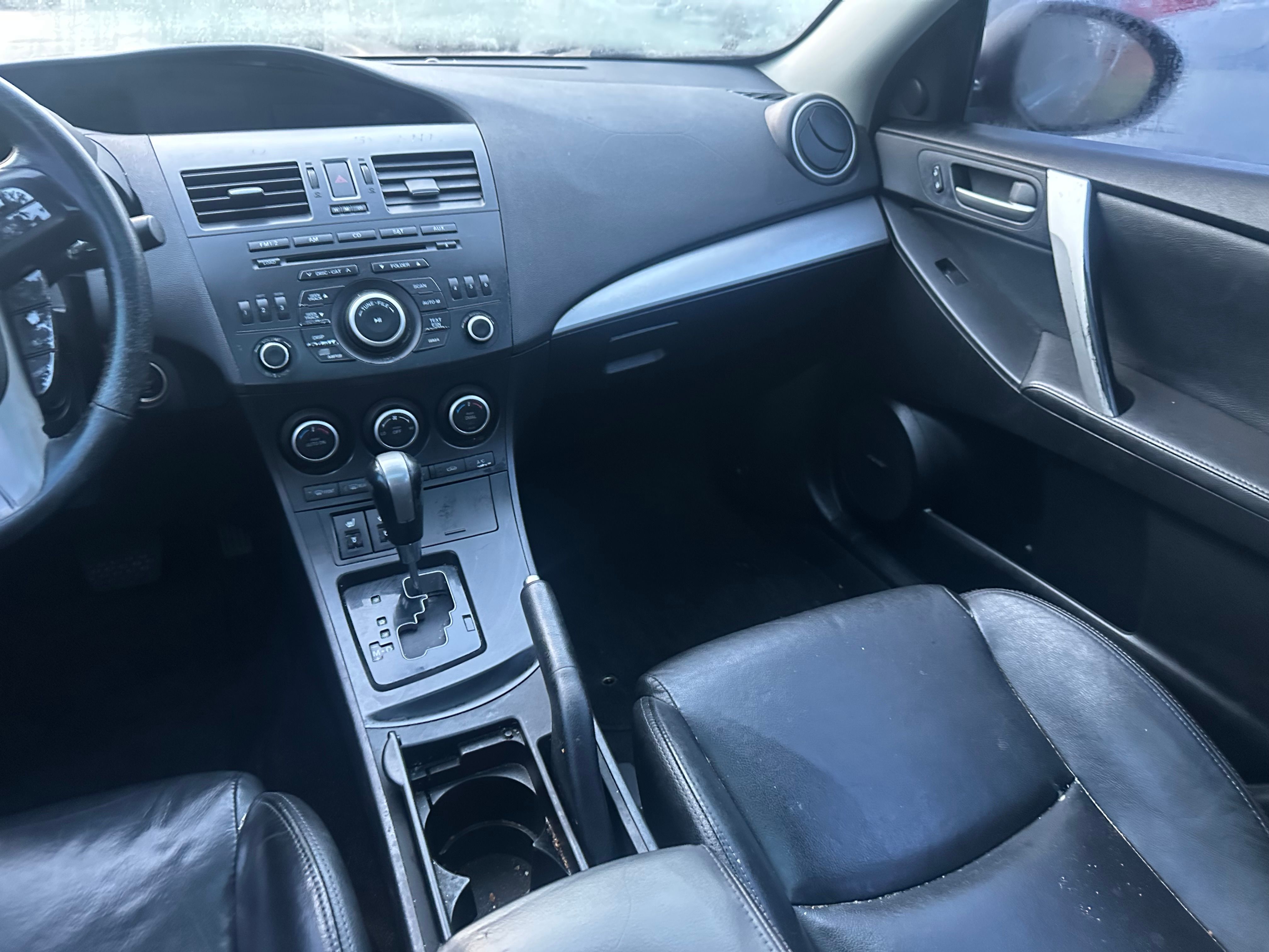 Used 2012 MAZDA MAZDA3 s Grand Touring w/ Tech Pkg FWD image 14