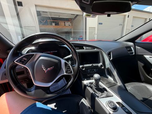 Used 2014 Chevrolet Corvette Stingray Convertible w/ Battery Protection Package RWD image 10