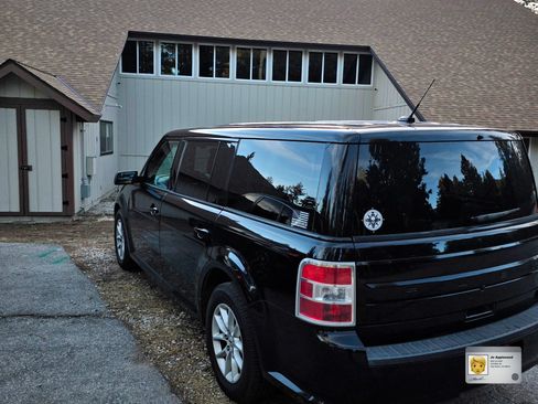 Used 2016 Ford Flex SE FWD image 15
