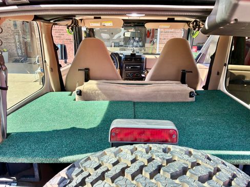 Used 2002 Jeep Wrangler Sahara image 31