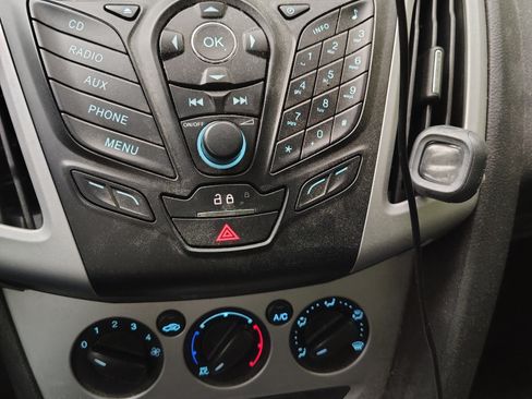 Used 2013 Ford Focus SE image 9