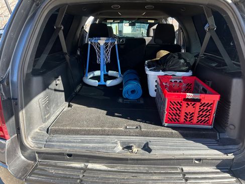 Used 2015 Ford Expedition EL XLT image 9