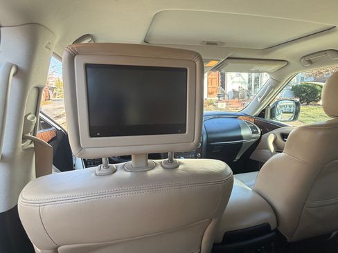 Used 2018 Nissan Armada Platinum w/ Captain Seat Package image 13