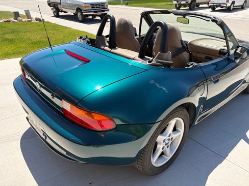 Used 1998 BMW Z3 2.8 RWD image 8