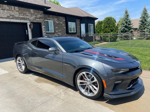 Used 2017 Chevrolet Camaro SS w/ 50th Anniversary Edition RWD image 4