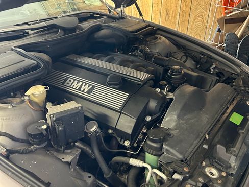 Used 1997 BMW 528i Sedan image 5