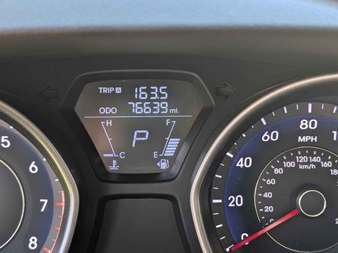Used 2013 Hyundai Elantra GLS w/ Preferred Pkg FWD image 4