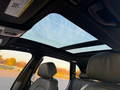 Used 2018 BMW X5 xDrive50i image 30