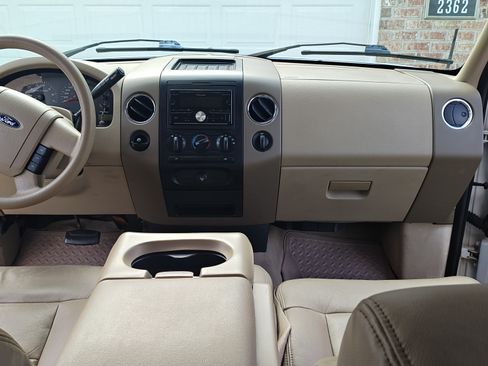 Used 2004 Ford F150 XLT RWD image 12