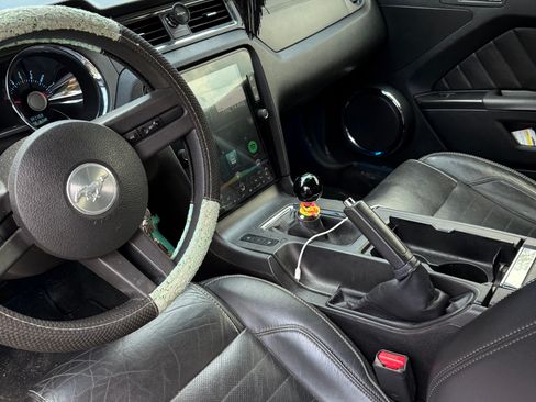 Used 2012 Ford Mustang GT image 5