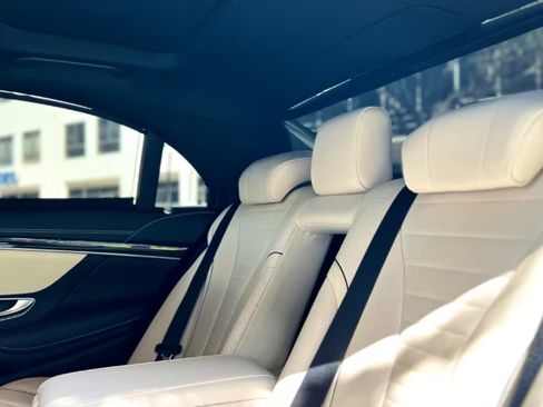 Used 2018 Mercedes-Benz S 450 Sedan image 13