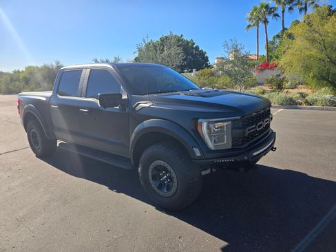 Used 2023 Ford F150 Raptor w/ Raptor Carbon Fiber Package image 6