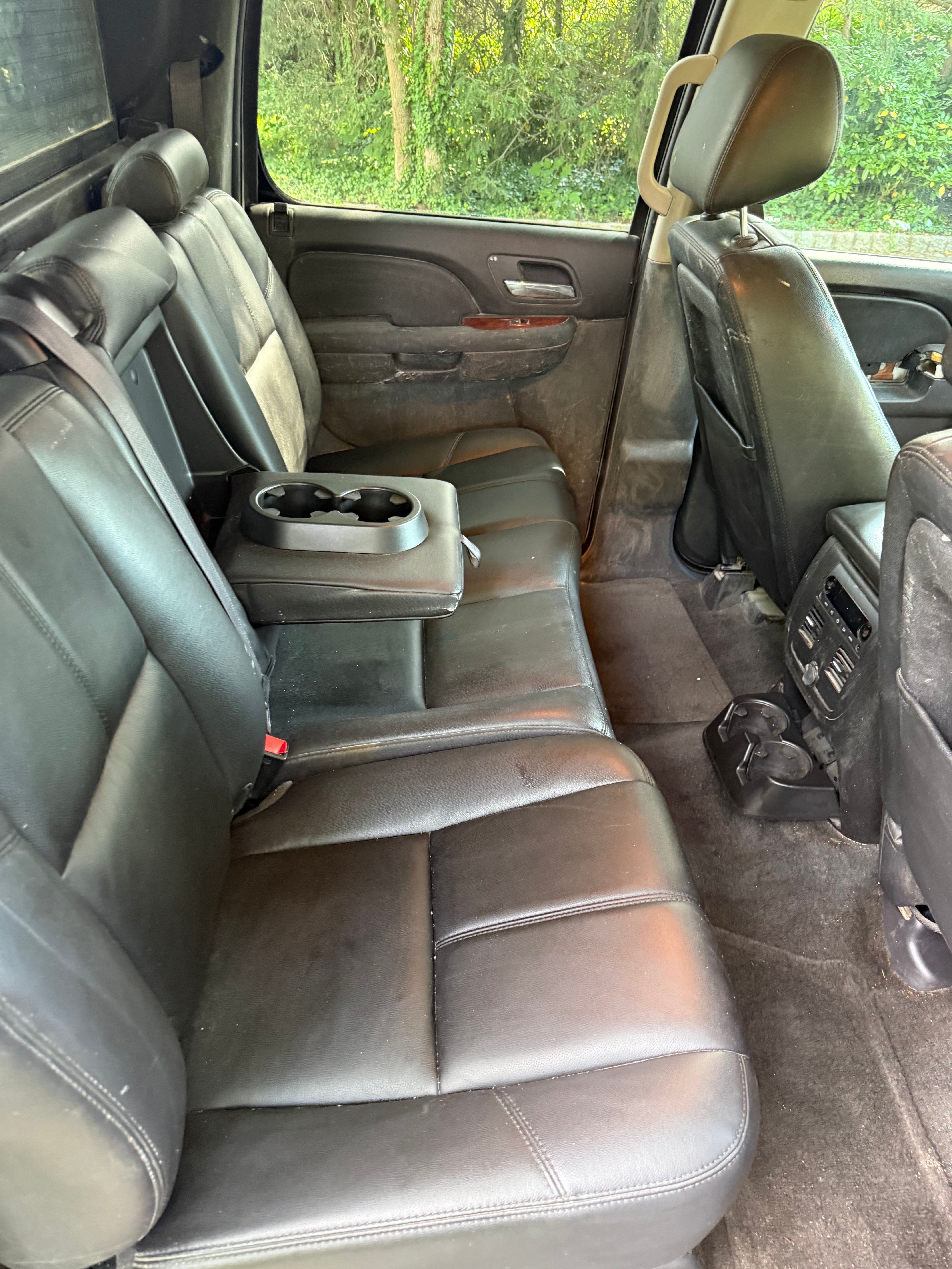 Used 2013 Chevrolet Avalanche LT w/ All-Star Edition AWD/4WD image 8