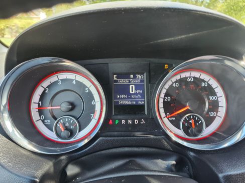 Used 2012 Dodge Grand Caravan R/T w/ Driver Convenience Group image 24