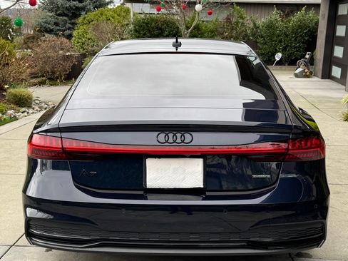 Used 2021 Audi A7 e Premium Plus w/ Executive Package image 4