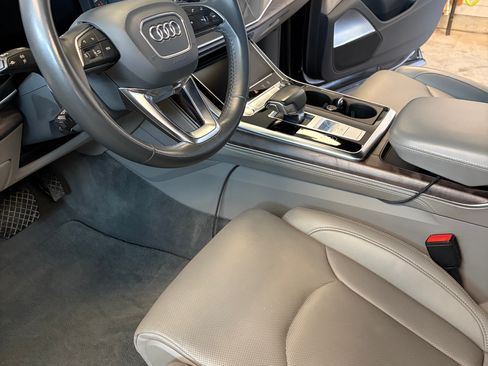 Used 2019 Audi Q8 Prestige image 14