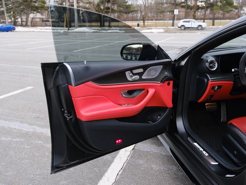 Used 2021 Mercedes-Benz AMG GT 63 image 21