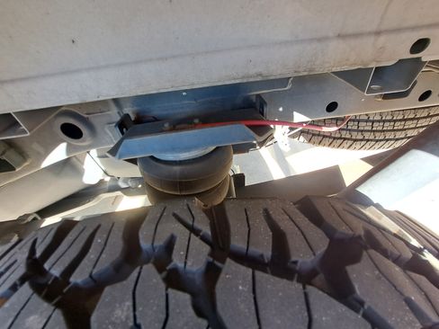 Used 2016 Ford F150 Lariat w/ Equipment Group 502A Luxury image 13