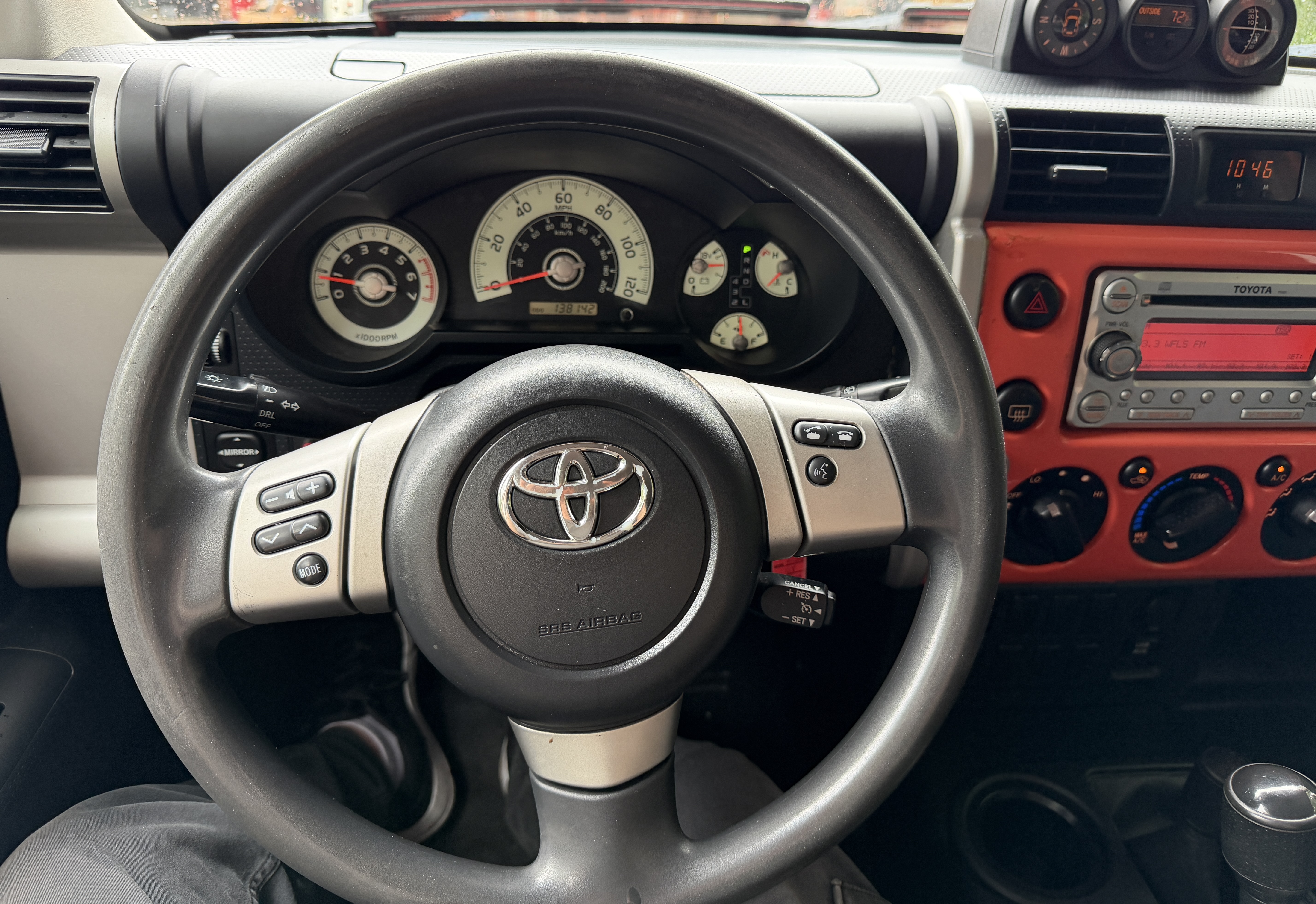 Used 2013 Toyota FJ Cruiser 4WD w/ Convenience Pkg image 25