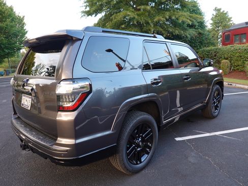 Used 2021 Toyota 4Runner Nightshade AWD/4WD image 4
