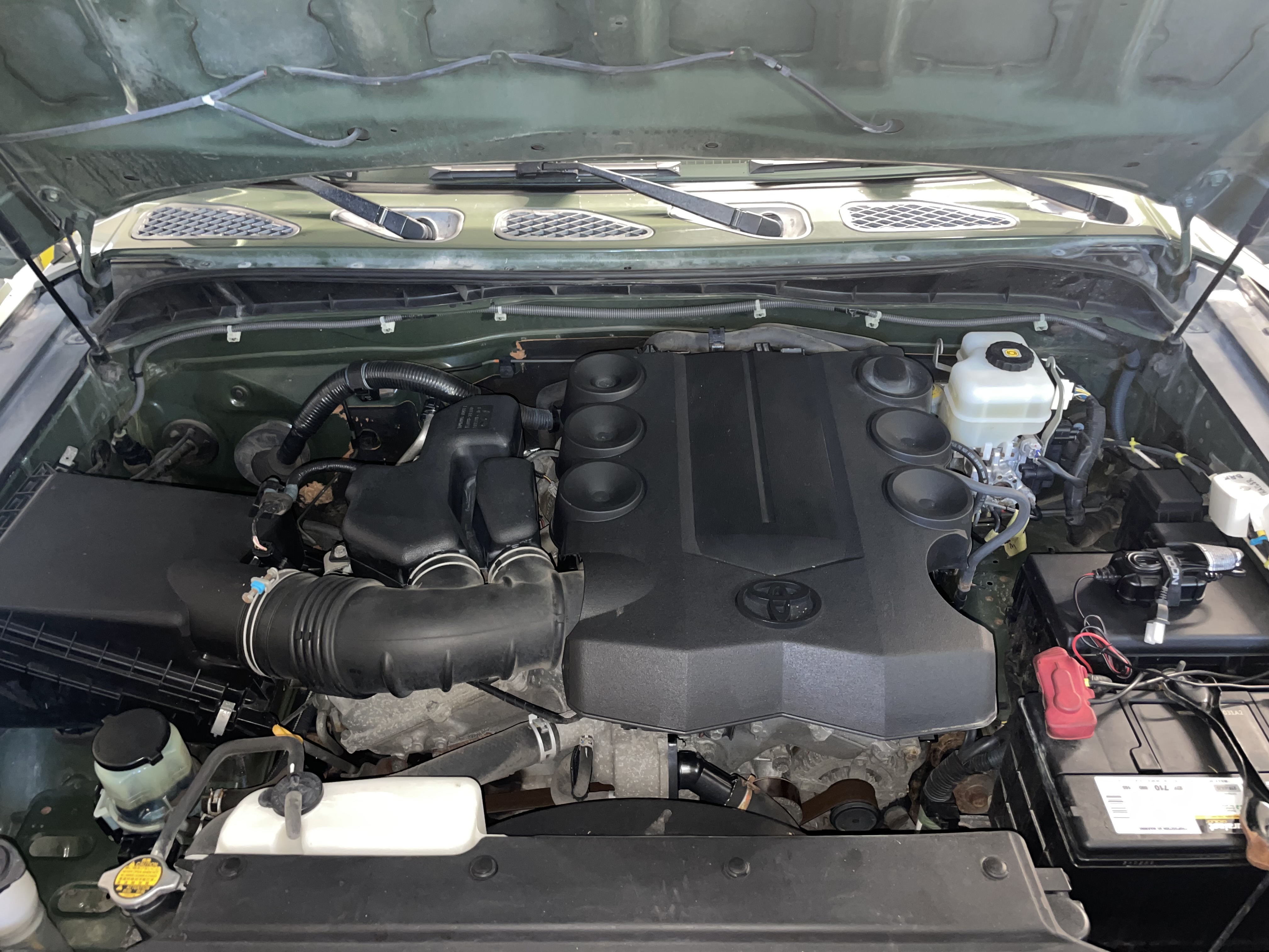 Used 2010 Toyota FJ Cruiser 4WD image 29