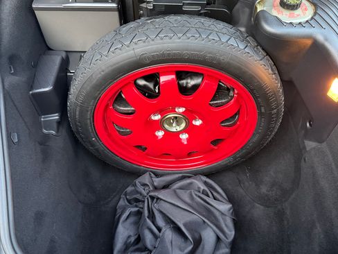 Used 2002 Porsche 911 Coupe image 19