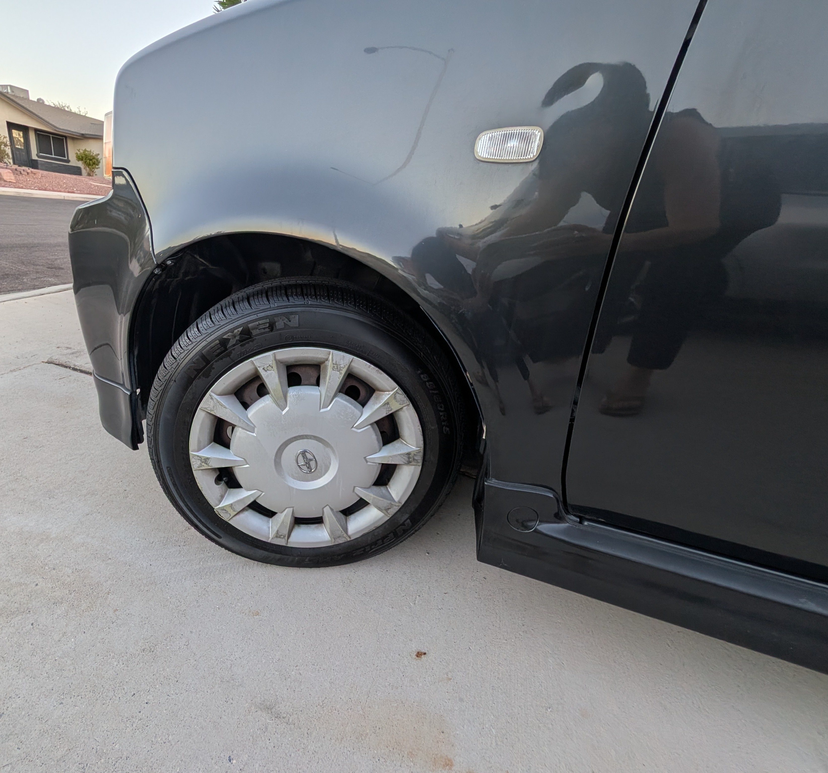 Used 2006 Scion xB FWD image 12