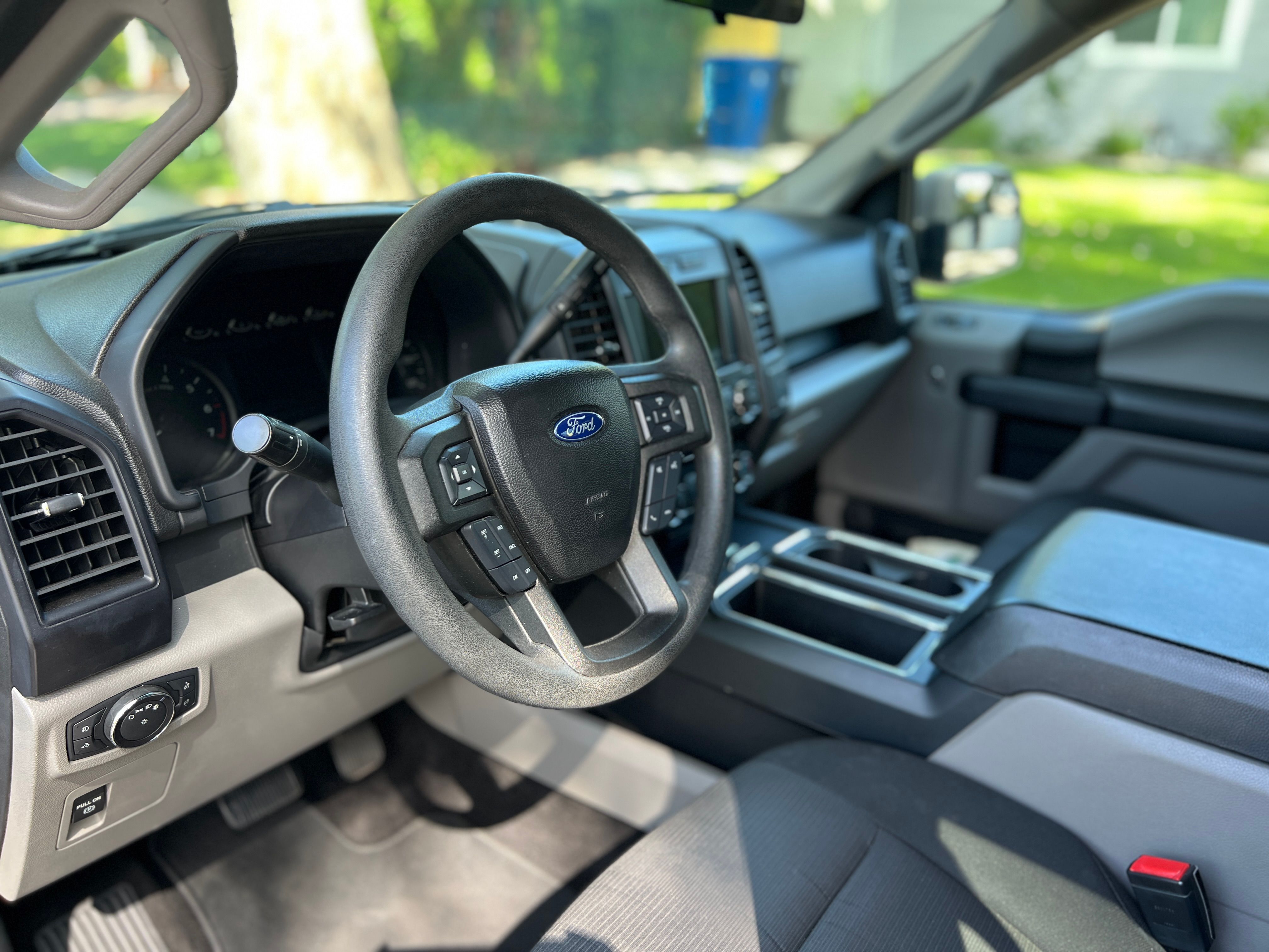 Used 2018 Ford F150 XL w/ Equipment Group 101A Mid RWD image 9