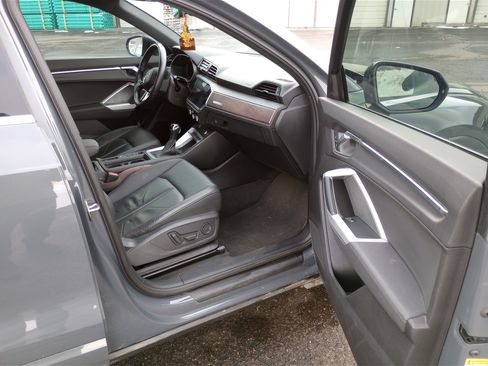 Used 2020 Audi Q3 2.0T Premium Plus w/ Premium Plus Package image 8