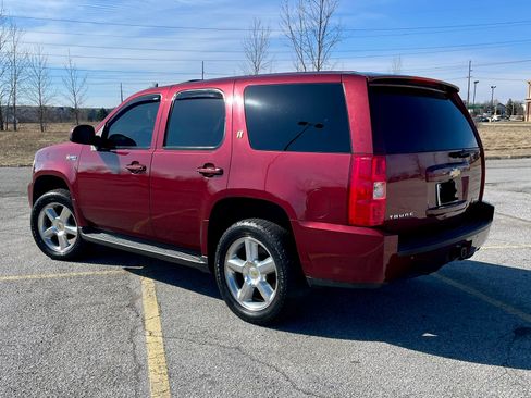 Used 2008 Chevrolet Tahoe 4WD Hybrid image 2