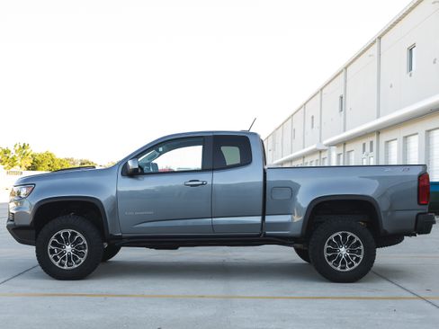 Used 2021 Chevrolet Colorado ZR2 image 2