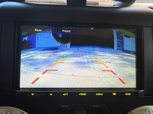 Used 2013 Jeep Wrangler Unlimited Rubicon w/ Connectivity Group image 13