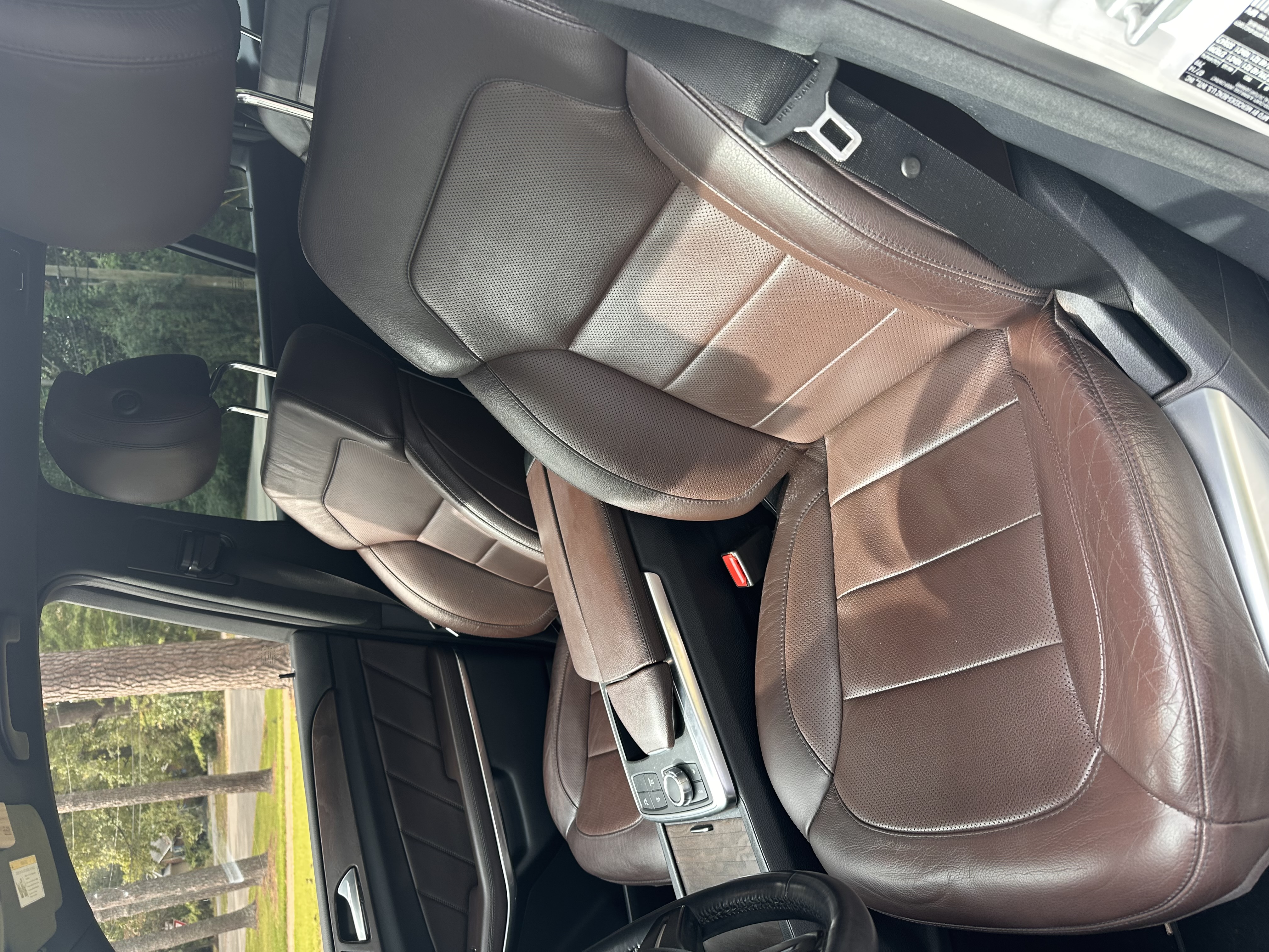 Used 2015 Mercedes-Benz GL 550 4MATIC image 5