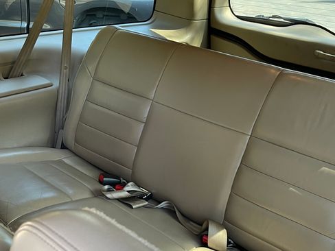Used 2002 Ford Excursion Limited AWD/4WD image 12