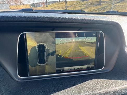 Used 2014 Mercedes-Benz E 550 Coupe image 19