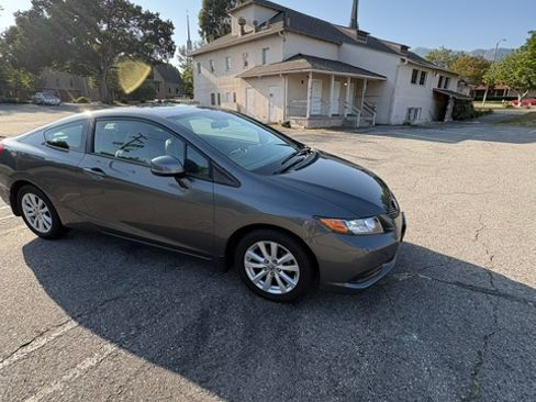 Used 2012 Honda Civic EX-L image 4