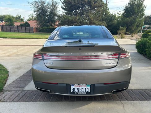 Used 2018 Lincoln MKZ Reserve w/ Luxury Package AWD/4WD image 5