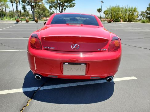 Used 2002 Lexus SC 430 Convertible image 4