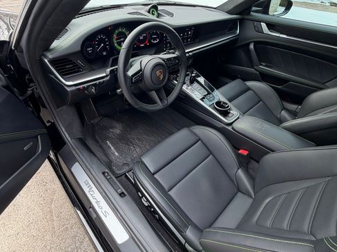 Used 2025 Porsche 911 Turbo S image 11