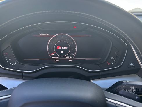 Used 2020 Audi SQ5 Premium Plus w/ Premium Plus Package image 9