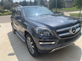 Used 2015 Mercedes-Benz GL 450 4MATIC image 4