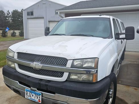 Used 2003 Chevrolet Silverado 2500 LT image 9