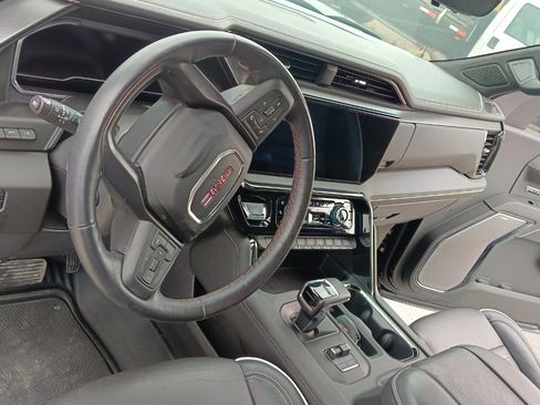 Used 2024 GMC Sierra 1500 AT4X AWD/4WD image 13